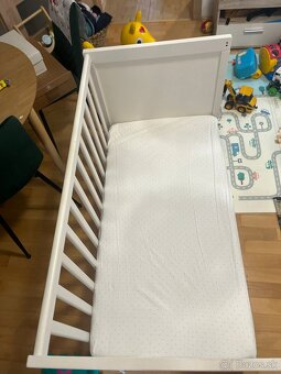 predám detskú postieľku Ikea Sundvik - 4