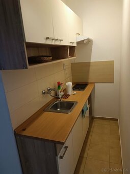 Garsónka s balkónom na prenájom - 4