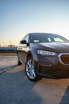 Prenájom vozidiel Škoda Scala 2024 Selection 1,5 TSI 110 kW - 4