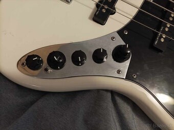 Basová gitara Marcus Miller V3 AWH 2nd Gen - 4