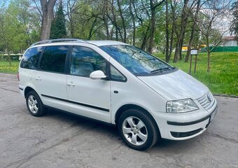 Volkswagen Sharan 1.9 TDi 85kw 7.miestne - 4