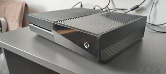 Xbox One 1TB - 4