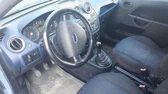 Predám Ford fiesta - 4