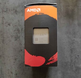 AMD Ryzen 5 5600X - 4