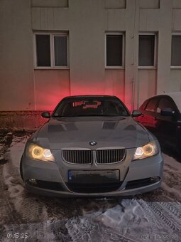BMW E90 325i – 160 kW, automat - 4