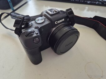 Canon eos RP + adaptér EF - 4
