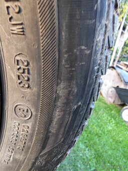 Zimné pneu 205x55R16, plech disk 7J16 ET45 Škoda Octavia - 4