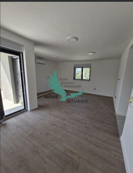 Chorvátsko- Apartmán so záhradou len 200m od mora - Privlaka - 4
