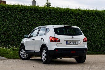 Nissan Qashqai 1.6i Visia / 1. majiteľ - 4