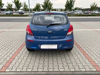 Hyundai I20 1.2i 63kw koup. ČR naj. jen 26 tisíc - 4