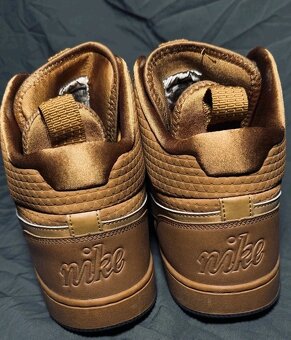 Nike Court Borough Mid Winter - 4