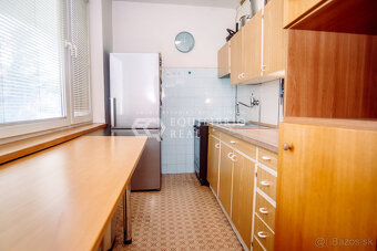 VAŠA BUDÚCNOSŤ ZAČÍNA TU - 3 IZBOVÝ BYT NA URALSKEJ - 4