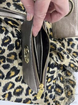 🤩 NOVÁ MK Wristlet Taštička/Peňaženka s 3 Priehradkami - 4