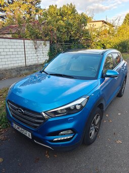 Hyundai Tucson - 4