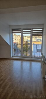 Prenájom 4-izbovy byt - 4