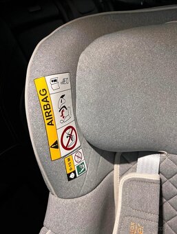 Britax Romer Dualfix M i-size - 4