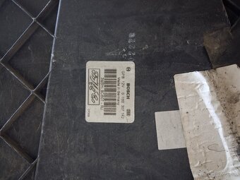 Chladič  Ford Focus mk2 1.8 benzin - 4