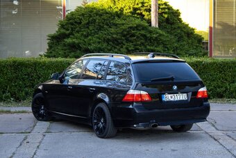 BMW Rad 5 Touring 520d E61 - 4