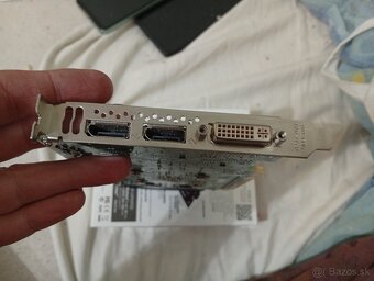 NVIDIA Quadro K2200 - 4