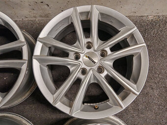 5x112 R16 7J ET45 (57.1mm) - 4