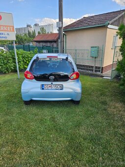 Toyota Aygo 2006, benzín - 4