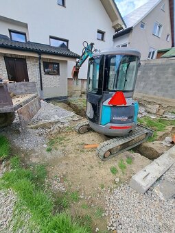 Kobelco SR25 - 4