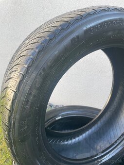 Michelin 255/50 R19 - 4