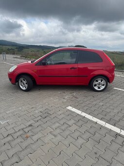 Ford Fiesta r.v.2005 - 4