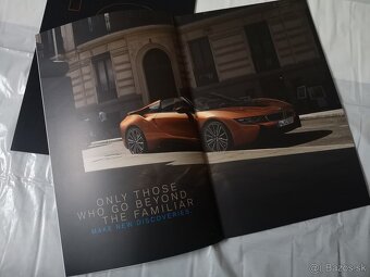💙⚡Predám Katalógy BMW i8 i12 Coupe 🏁✨ - 4