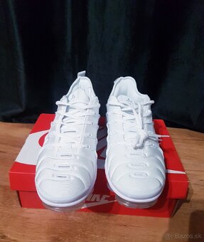 Nike Vapor Max Plus - 4