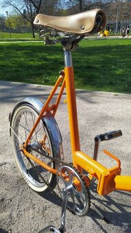 KOMPLETNE ZRENOVOVANA RETRO SKLADAČKA - 4