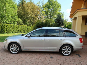 Škoda Octavia Combi 2.0 TDI DSG 2017 Style Xenon Navi Kessy - 4