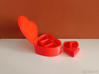 3D TLAČ A TVORBA MODELOV NA MIERU - 4