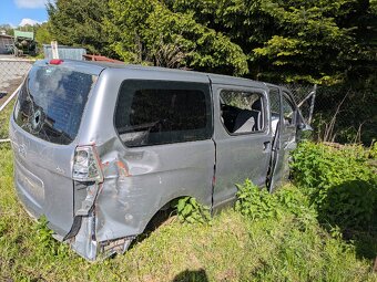 Hyundai H1 - 4