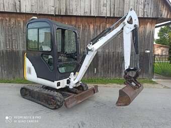 Minibager Bobcat 323 - 4