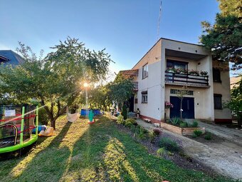 PREDÁM RD Trnovec nad Váhom vhodný na rekonštrukciu, 1100m2 - 4