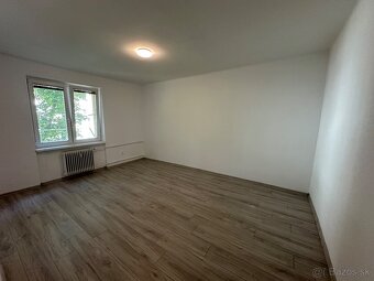 2 izbový zrekonštruovaný byt v centre mesta na 1.poschodí - 4
