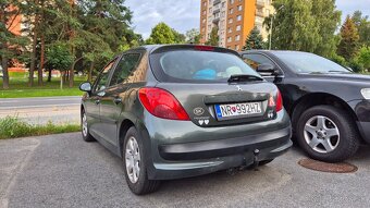 Predam Peugeot 207 1.4hdi 50kw cena 2200€ - 4