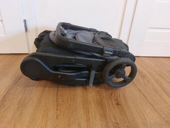 Sportovy kocik Ergobaby Metro+ - 4