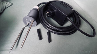 Elektrický omračovač na ošipané - zabijačka Tip na darček - 4