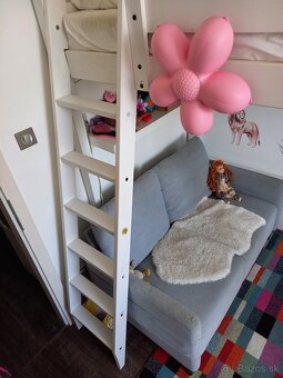 Detská Poschodová posteľ IKEA upravená na činžiakový byt. - 4