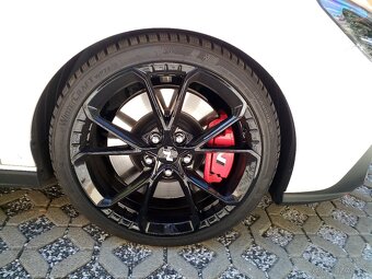 Hyundai i30N Fastback - 4