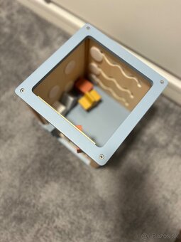 Little dutch interaktivna vzdelavacia kocka hracka pre deti - 4