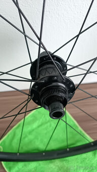 Cestné kolesá Bontrager Paradigm Comp - 4