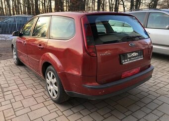 Ford Focus 1.6 TDCi nafta manuál 66 kw - 4