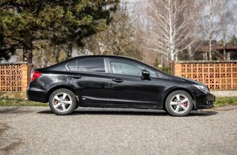 Honda Civic 1.8 i-VTEC, 104kW, M6 - 4