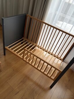 Postielka s bohatým príslušenstvom - 4