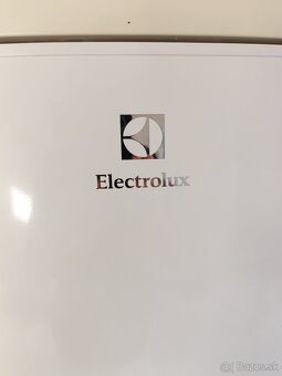 Predám chladničku Elektrolux - 4