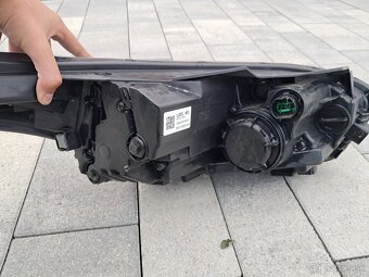 Ľavý predný svetlomet Kia Ceed - 4