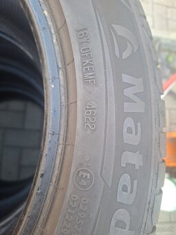 225/50 R17 - 4